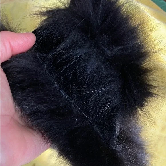 Neiman Marcus Black Fur Hairband - Picture 5 of 5